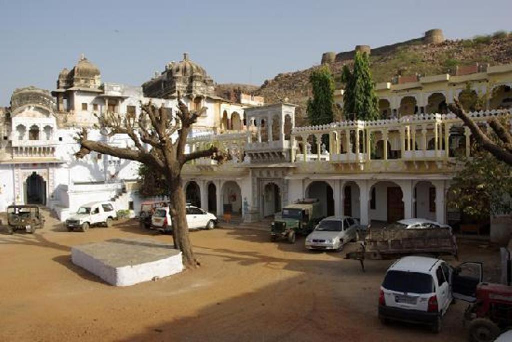 Bassi Fort Palace Chittorgarh 외부 사진